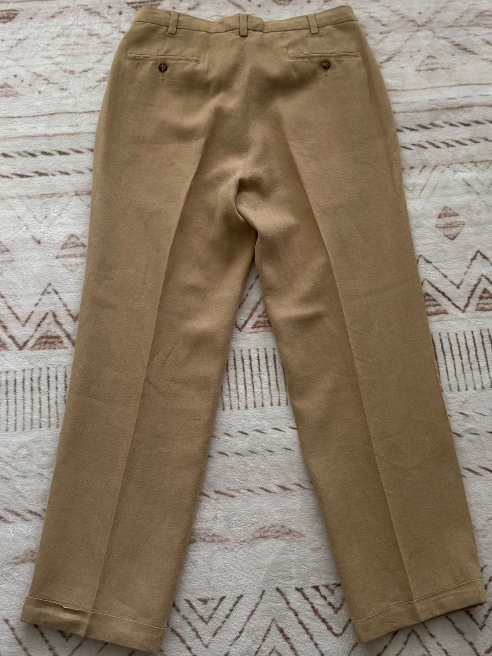 Jos. A. Bank Men’s Tan 100% Linen-Pleated Chinos